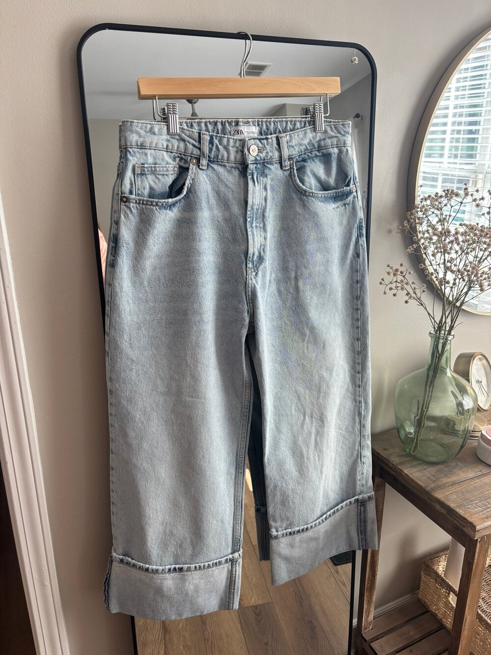 ZARA wide leg jeans